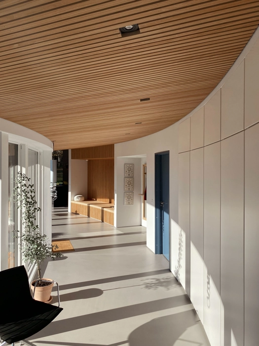 Speciallavet listeloft til buet arkitektur 